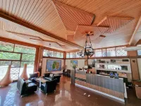 Green Tropical Village Các khách sạn ở Tanjung Pandan