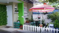 Panda Homestay Deluxe 2Br Tasikmalaya Hotels in Ciawi