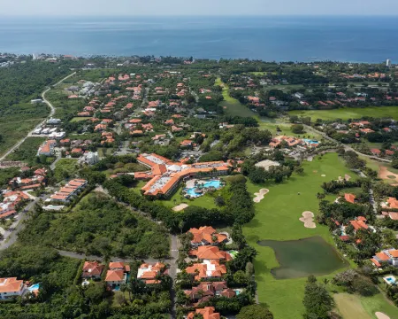 Hodelpa Garden Suites Hotels in Juan Dolio