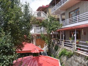 Kasar Himalaya Holiday Home, Binsar Rd