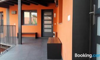 One Bedroom Appartement with Furnished Terrace and Wifi at Olot