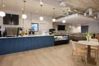 Holiday Inn CHICAGO O'HARE - ROSEMONT by IHG - Frühstück