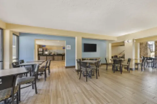 Best Western International Speedway Hotel