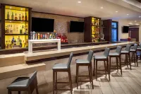 Fullerton Marriott at California State University - bar