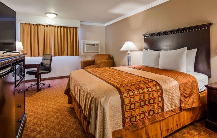 Lompoc Valley Inn and Suites