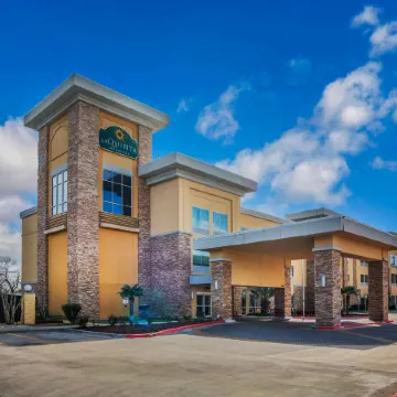 La Quinta Inn & Suites by Wyndham Beeville