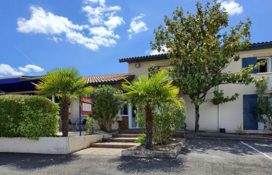 基里亞德里波爾聖艾米里昂酒店