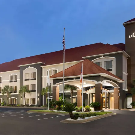 La Quinta Inn & Suites by Wyndham Dublin