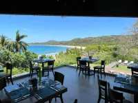 Nammbú Beach Front Bungalows - breakfast