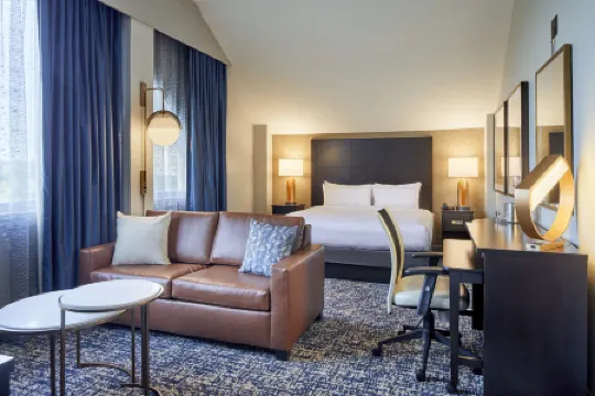 DoubleTree by Hilton Hotel Atlanta - Roswell