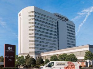 DoubleTree by Hilton Fort Lee/George Washington Bridge