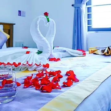 Con Son Victory Hotel Hotels near Bãi Đầm Trầu