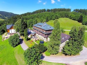 Alpský Hotel