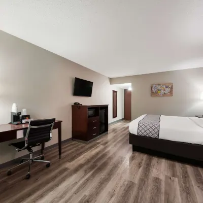 SureStay Plus Hotel by Best Western San Antonio North Отели рядом с достопримечательностью «Торговый центр "Роллинг Окс Молл"»