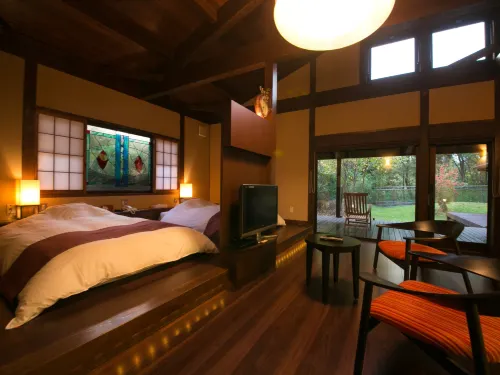 Flugel Kuju Hotels in Taketa