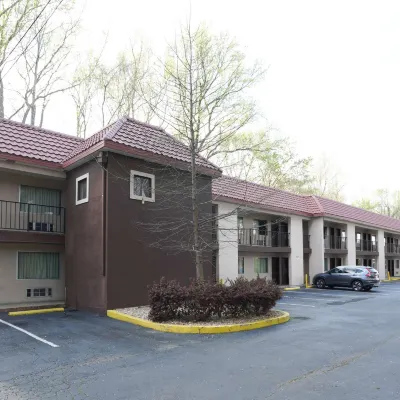 Motel 6 Atlanta, GA - Atlanta Airport East Hotel berhampiran Muzium Penerbangan Delta
