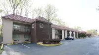 Motel 6 Atlanta, GA - Atlanta Airport East Hotels near Atlanta Expo Center North
