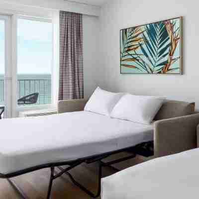 Beal House Fort Walton Beachfront, Tapestry Collection by Hilton Rooms