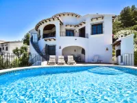 Villa Clementina Hotels in Pego