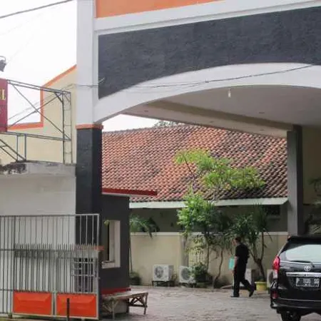 Ria Hotel Jember