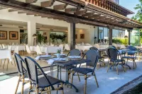 Hotel Torres de Somo - parking