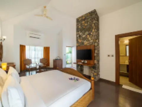 Country Inn Tarika Riverside Resort Jim Corbett Hotels in Ramnagar