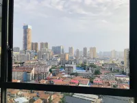 Yueyang Tower Qiyue Homestay - Bergblick