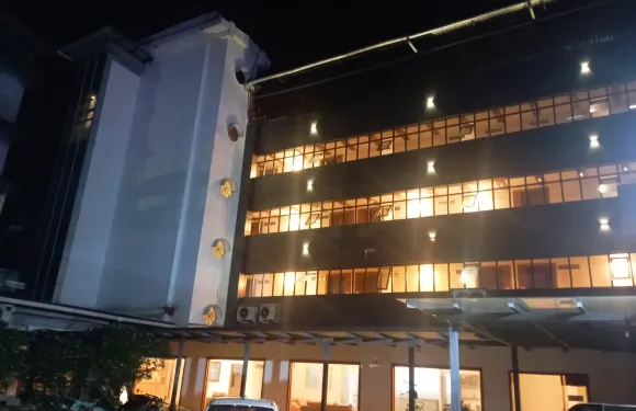 女王旅遊之家旅館