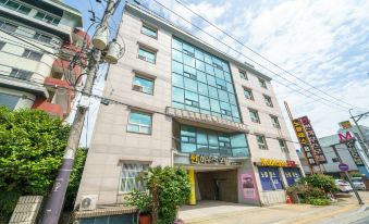 Geoje-do Gohyeon Sunhouse Motel
