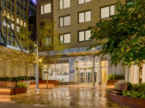 Double Tree by Hilton New York Times Square South Hotels near Fashion Institute of Technology