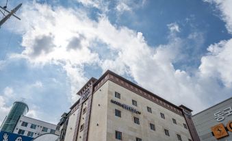 Jinju Sheja Hotel Jinjuseong Branch - Sheja
