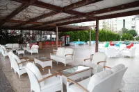 Kristal Beach Hotel Hotel di Antalya