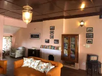 Tree of Life Grand Oak Manor Binsar Hotels in Almora