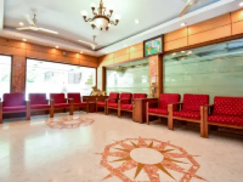拉亞酒店 貢伯戈訥姆酒店