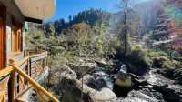 Madpackers Jibhi - of Streamsides & Waterfalls Hotels in Rashala
