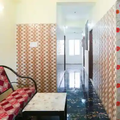 OYO Flagship Ayyans Residency Others