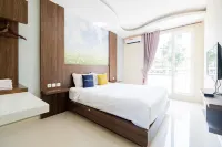 Urbanview Hotel Omah Anin Batu by RedDoorz - Pensions