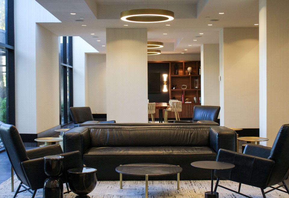 3. 래디슨 블루 밴..