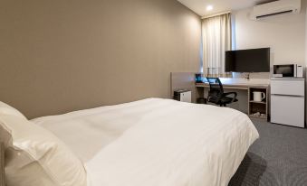 3. Hotel R9..