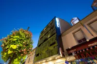 Cit'Hotel de la Marne فنادق في Tarbes