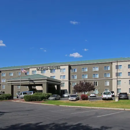 Oxford Suites Spokane Valley