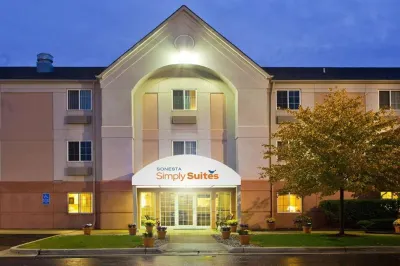 Sonesta Simply Suites Detroit Warren Hotels in Warren
