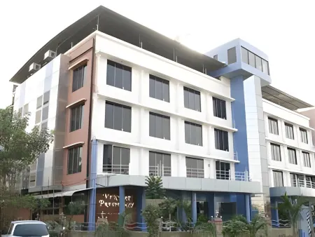 Venkat Presidency Отели рядом со станцией Panvel Railway Station