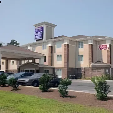 Sleep Inn & Suites
