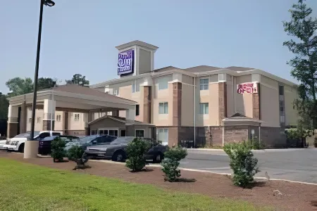Sleep Inn & Suites