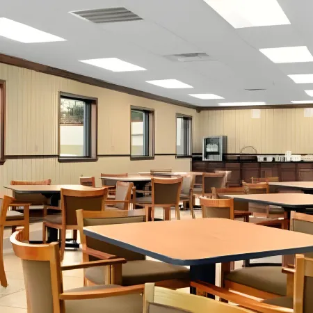 Days Inn by Wyndham Columbus-North Fort Moore Hôtels à : Columbus