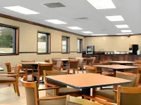 Days Inn by Wyndham Columbus-North Fort Moore