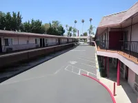 Welcome Inn & Suites Anaheim - Motels