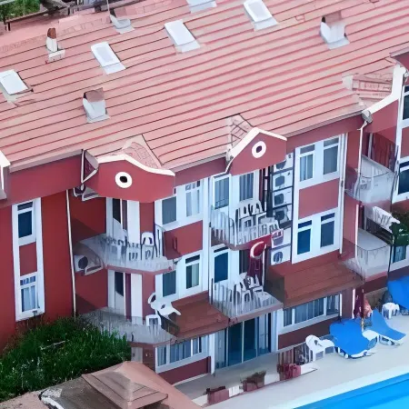 Red Rose Hotel