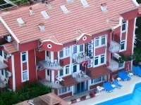 Red Rose Hotel